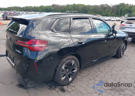 2025 BMW X3 30 xDrive z USA, uszkodzony, nr VIN 5UX53GP0XS9Y40134